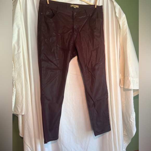 Simply Be Denim - Simply Be Lana Burgundy Jeans Size 18